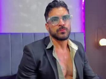 dennis_cox_ webcam model stream image