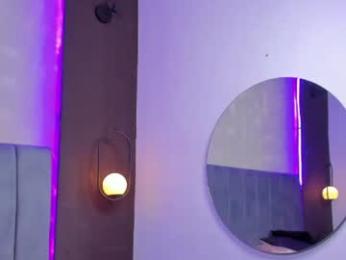 dennis_cox_ webcam model stream image