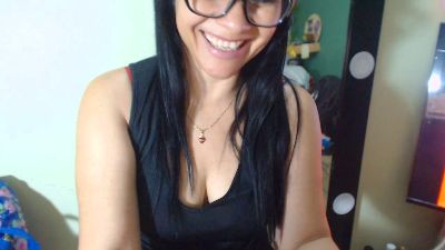 zeynep webcam model stream image