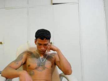 latin_couple20y webcam model stream image