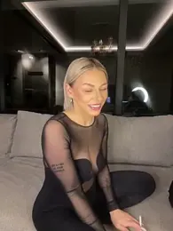 SexOnMyLvL webcam stripchat model stream image