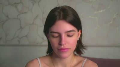 HarrietDeeks webcam model stream image