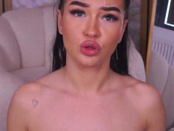 SashaLorrenz webcam model stream image