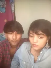 Freakingromance webcam model stream image