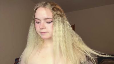 DoraPaxson webcam cam4 model stream image