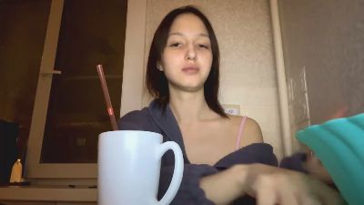 ShawntaWuest webcam model stream image