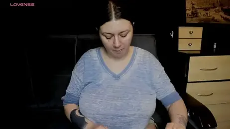 AlisaBacker webcam stripchat model stream image