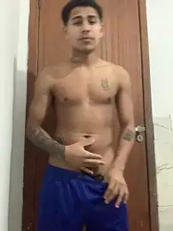 Novindot23cm webcam stripchat model stream image