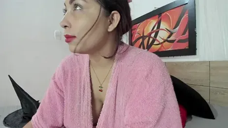 Lauralove_69 webcam model stream image