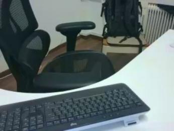 Dom_Klgft webcam model stream image