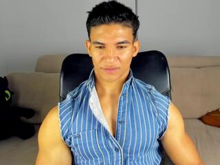 Jeyko Black webcam model stream image