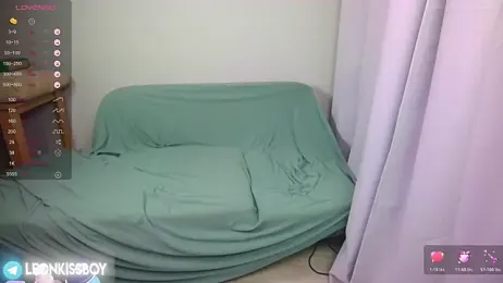 LeonBoykisser webcam model stream image