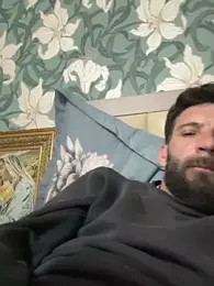 Michel_huge webcam model stream image