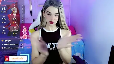 Sophiaa_doll_ webcam model stream image