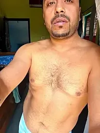 BindaasBong webcam model stream image