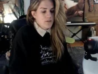 katiecutie_5 webcam chaturbate model stream image