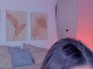 Evangelyne Excalibur webcam flirt4free model stream image