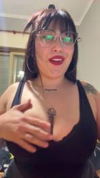 Lareyni26 webcam model stream image
