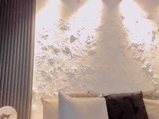 Joselin Rouse webcam model stream image