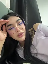 RoseCassie webcam model stream image