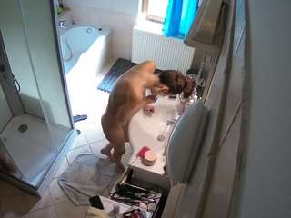 voyeurcam-julmodels-bath-2nd-2 webcam model stream image