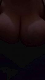 Cartrix webcam model stream image