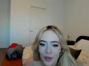 bambi_rae02 webcam model stream image