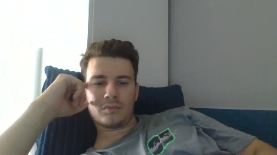 manuu19993 webcam cam4 model stream image