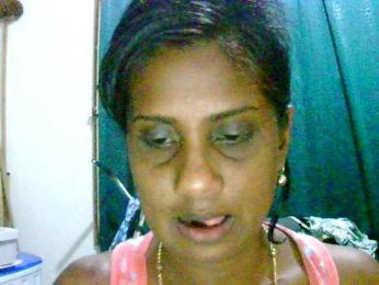 Anshia webcam bongacams model stream image