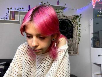 SweetieLuna webcam model stream image