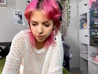 SweetieLuna webcam model stream image