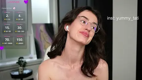 YummyTati webcam stripchat model stream image