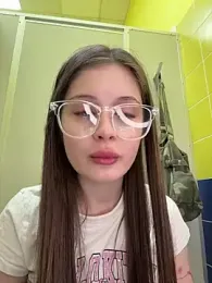 mmelicious webcam stripchat model stream image