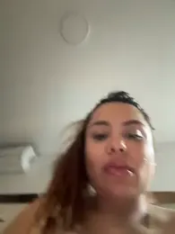 valeria2019hot webcam model stream image