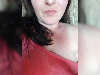 Elizabethh webcam model stream image