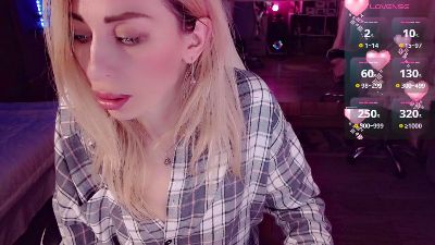 AnnieGOld webcam model stream image