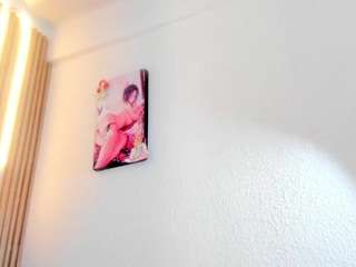 alexabravva webcam model stream image