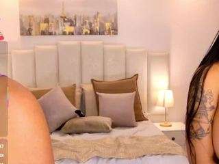 lizztayler webcam model stream image