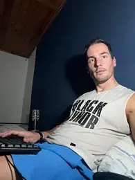 maximuss789 webcam model stream image