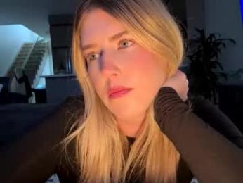 lilpinkbean webcam model stream image