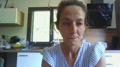 Glaamlulu webcam model stream image