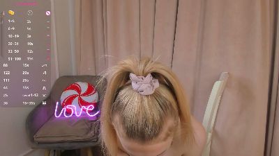 DollyCheckley webcam cam4 model stream image