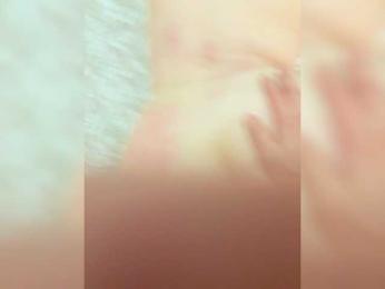 luxiefoxie webcam model stream image