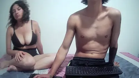 NezhandScyla webcam model stream image