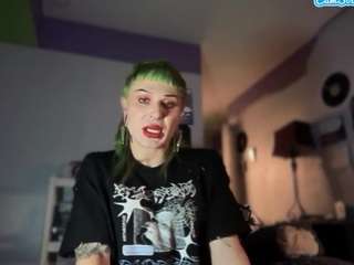 thetsbrieee webcam model stream image