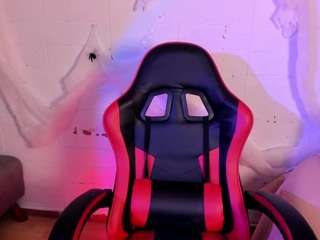 miiawilson webcam model stream image