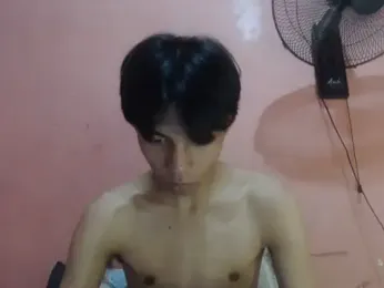 Kyoshi_19 webcam model stream image