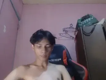 Kyoshi_19 webcam model stream image