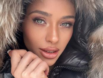 AriannaCherie webcam model stream image