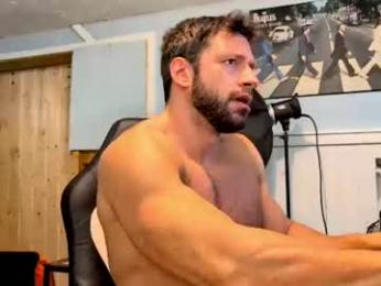 pizza_biceps webcam model stream image